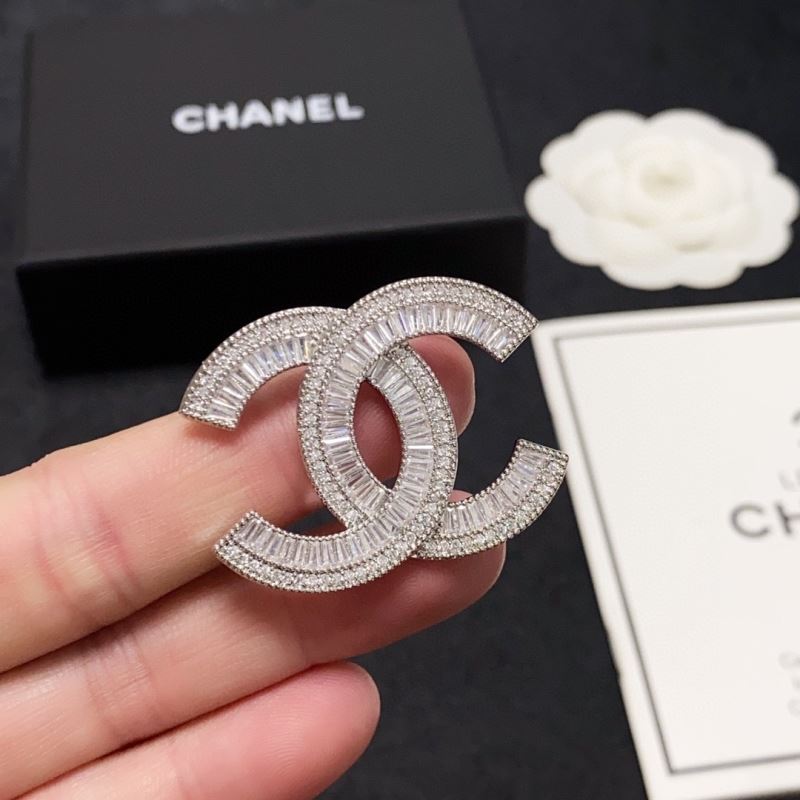Ch**el brooches